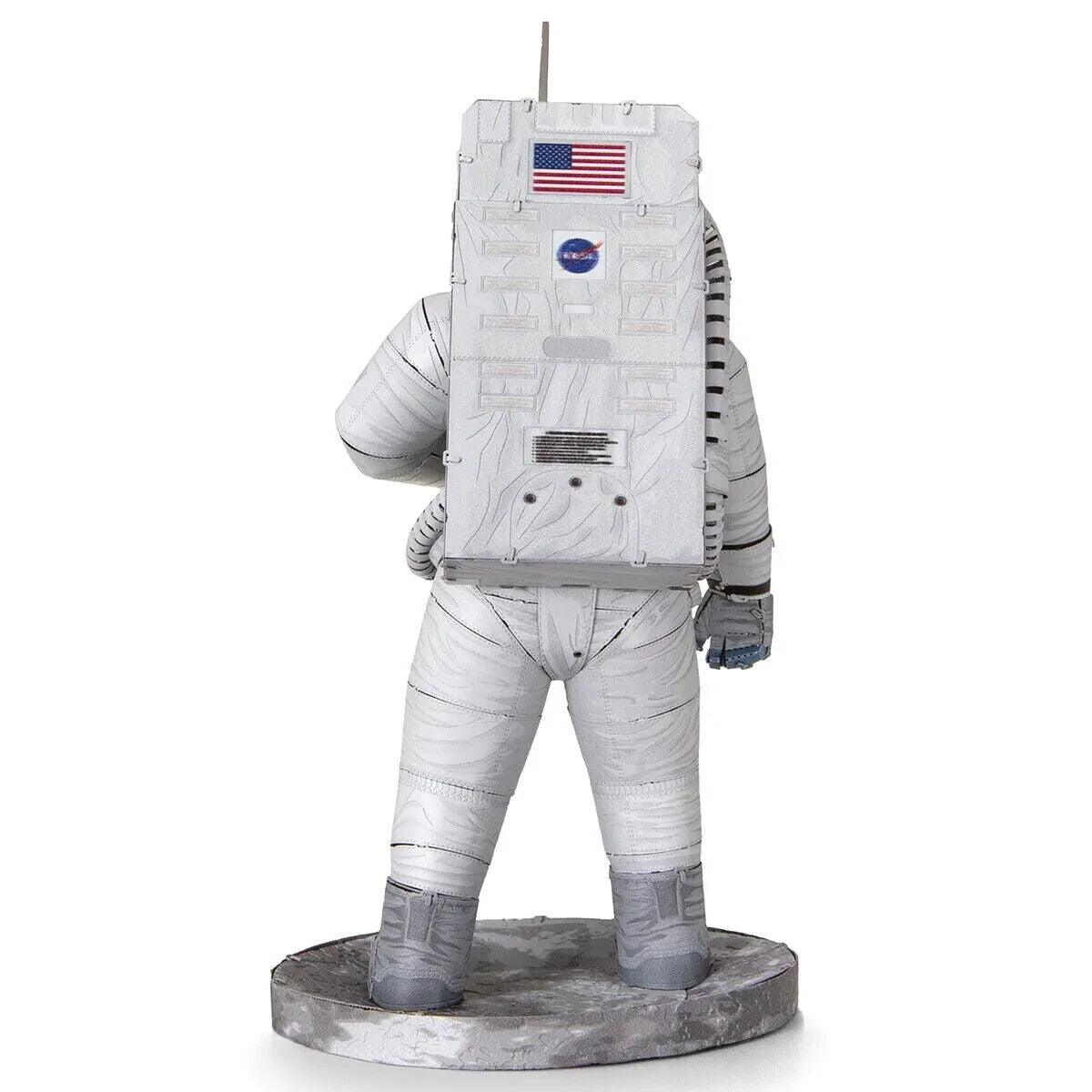 Metal Earth APOLLO 11 ASTRONAUT 3D Model Kit - Sammi's Attic